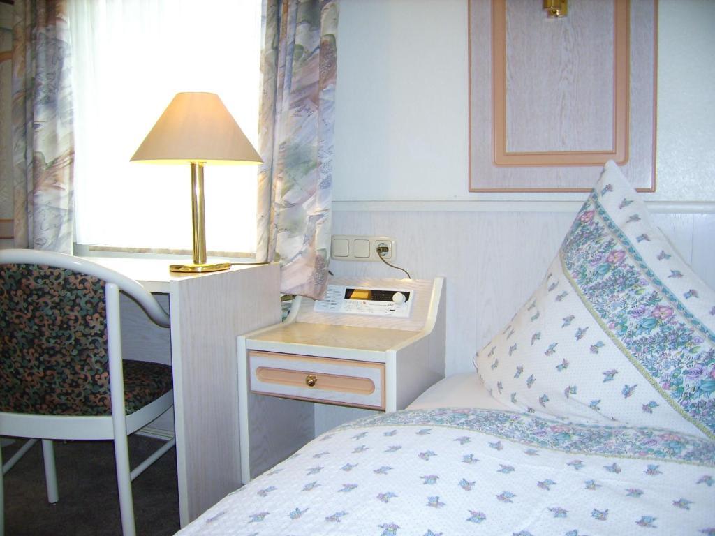 Hotel Schnarr Τσέλε Δωμάτιο φωτογραφία