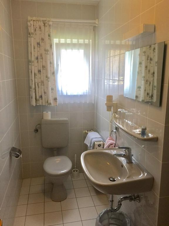 Hotel Schnarr Τσέλε Εξωτερικό φωτογραφία