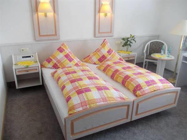 Hotel Schnarr Τσέλε Εξωτερικό φωτογραφία